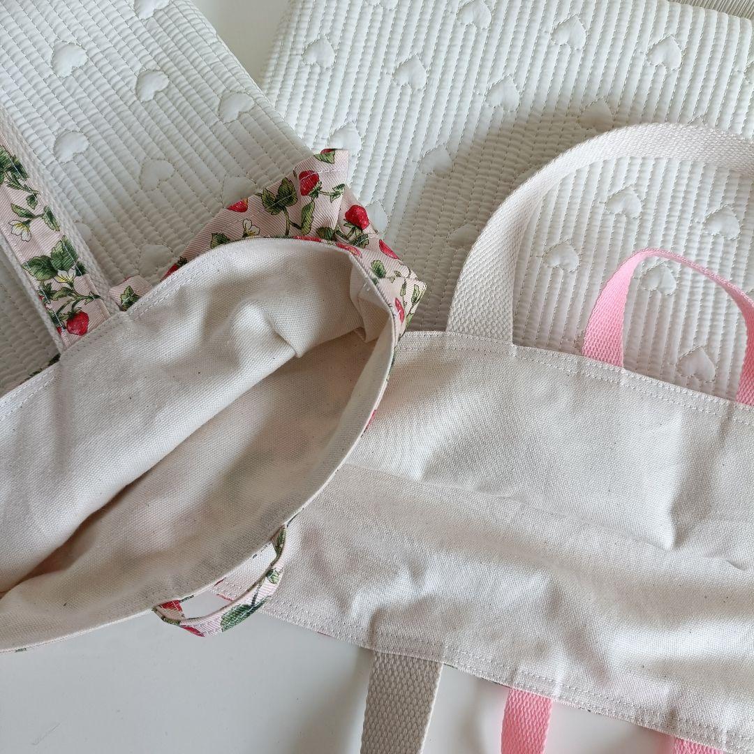 39.レッスンバッグ 2点セット リボン フリル いちご ピンク/オフホワイト