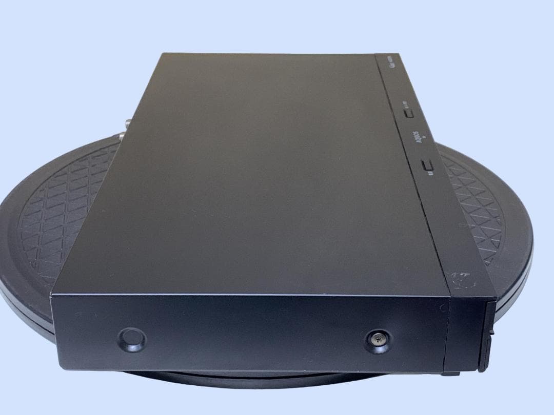 M9675 SHARP ブルーレイディスクレコーダーBD-UT2200