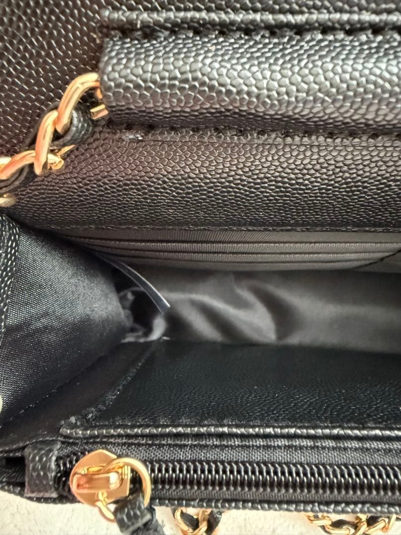 rira　CHANEL ノベルティ ショルダーバッグ チェーンウォレット