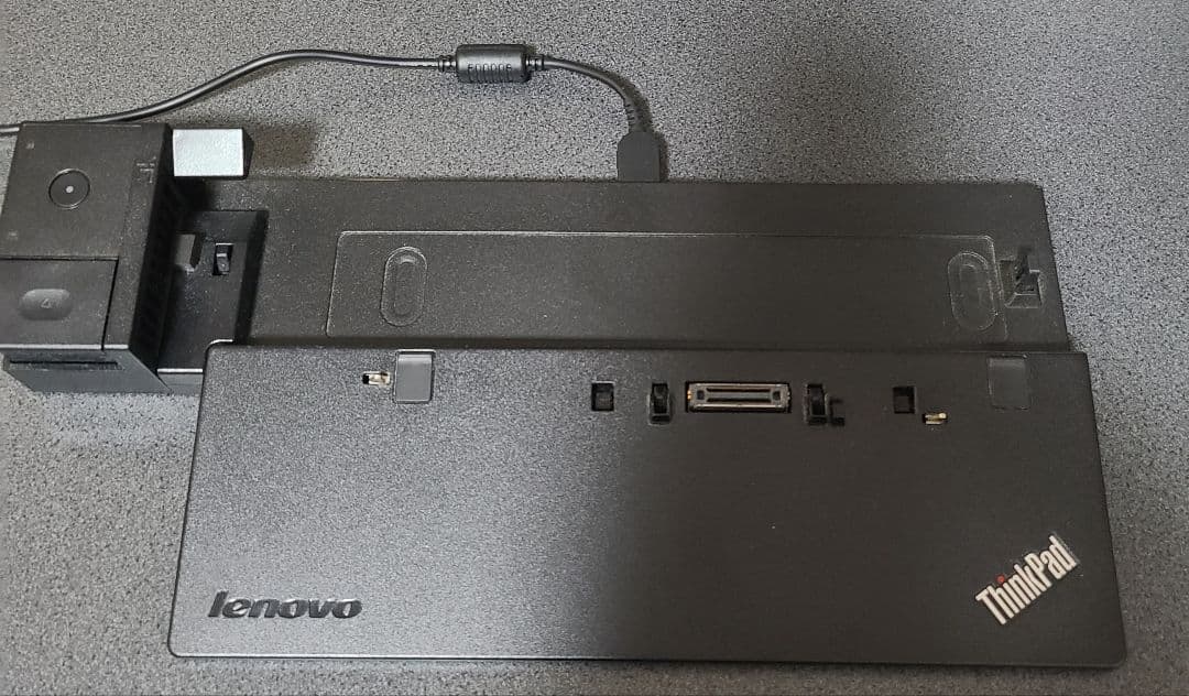 【拡張ドック付】Lenovo ThinkPad X240 i3 新品SSD128