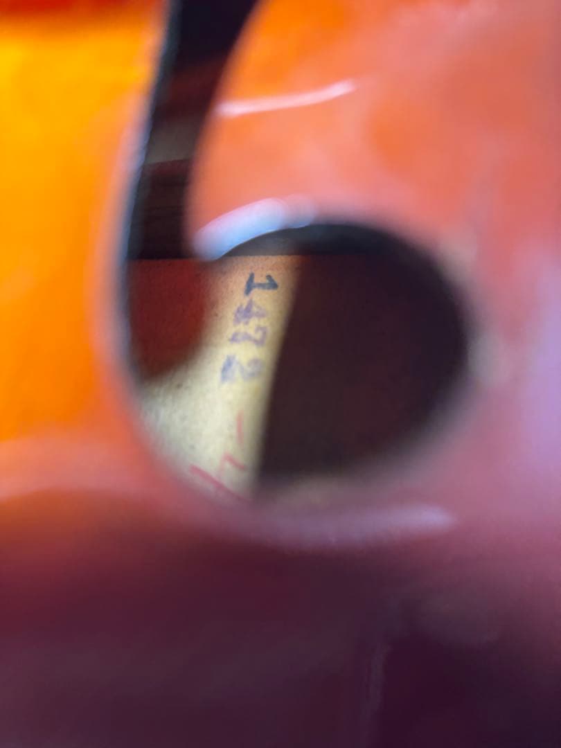 Gibson A-40 (または過渡期の A-50) (戦前1940年代？）