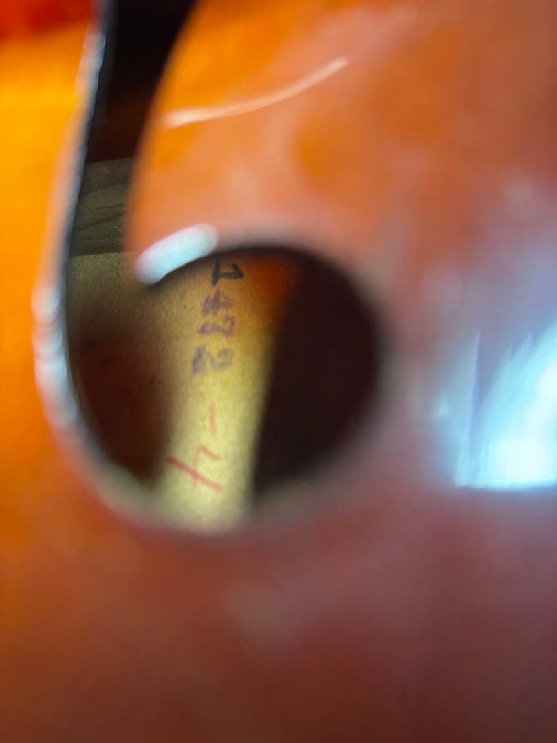 Gibson A-40 (または過渡期の A-50) (戦前1940年代？）