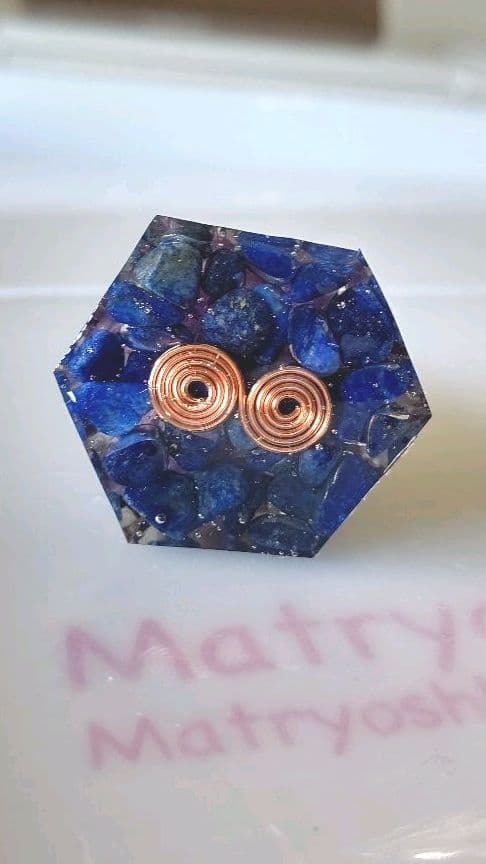 感謝セール、六角錘オルゴナイト、アメジストメイン、恋愛などに奥手になりがちな方に