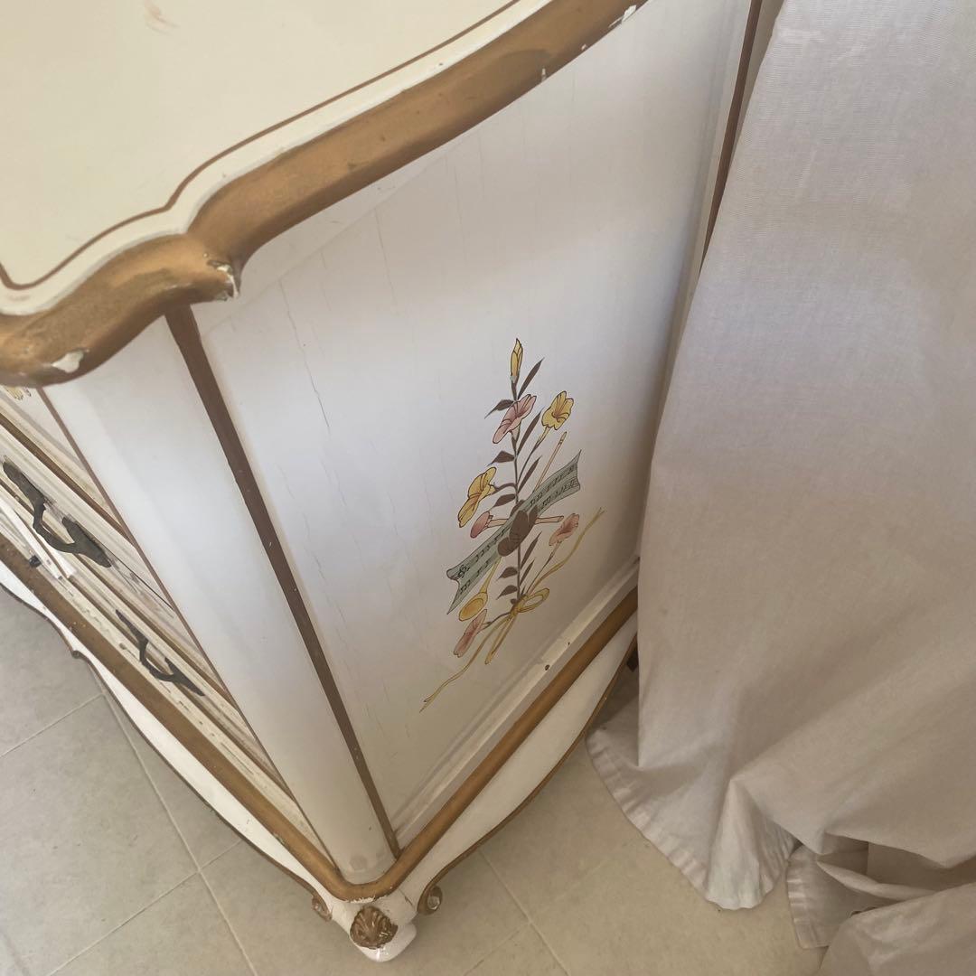 イタリア製　サイドボード　キャビネット　チェスト　トールペイント　猫脚　ロココ