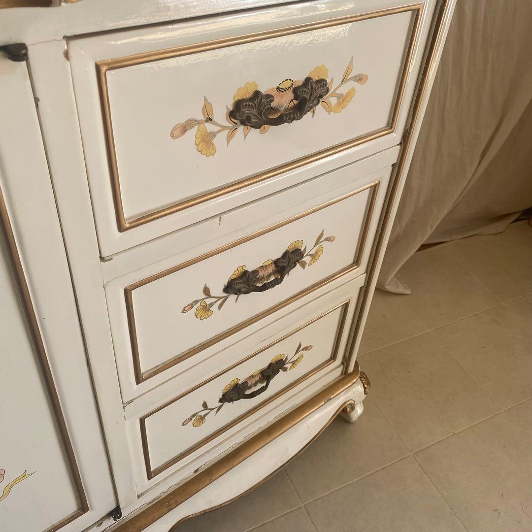 イタリア製　サイドボード　キャビネット　チェスト　トールペイント　猫脚　ロココ