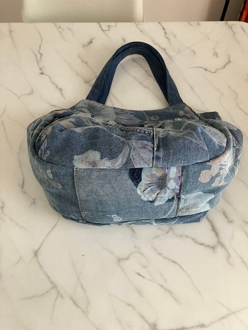 873 kurumi大きめ花柄デニムリメイクバック　ハンドメイド