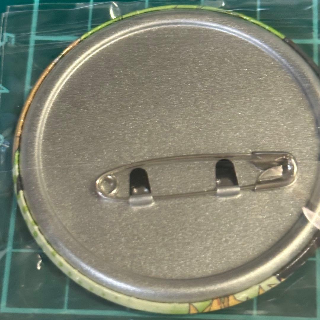 東京リベンジャーズ　東リべ　withペット　箔押し缶バッジ　花垣武道　タケミっち