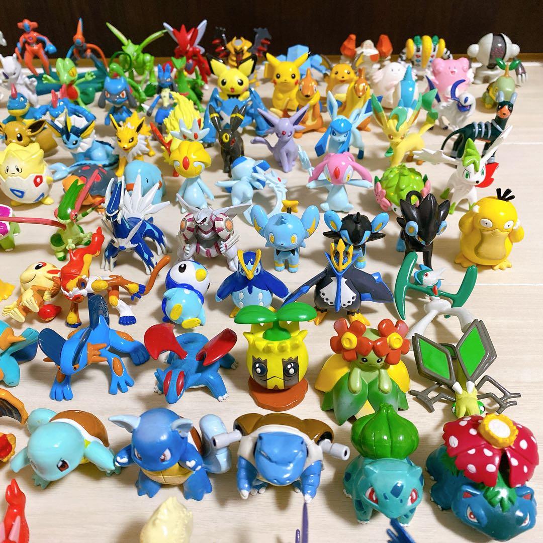 ポケモン モンコレ 100体セット ピカチュウ リザードン等 当時物