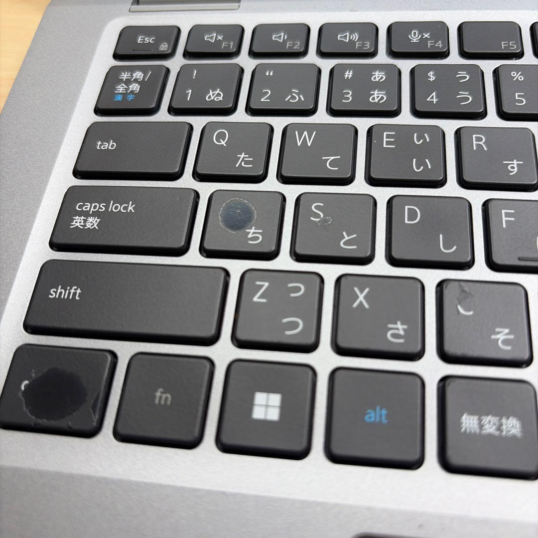 DELL Latitude 5330 12世代 i5 16GB SSD256GB