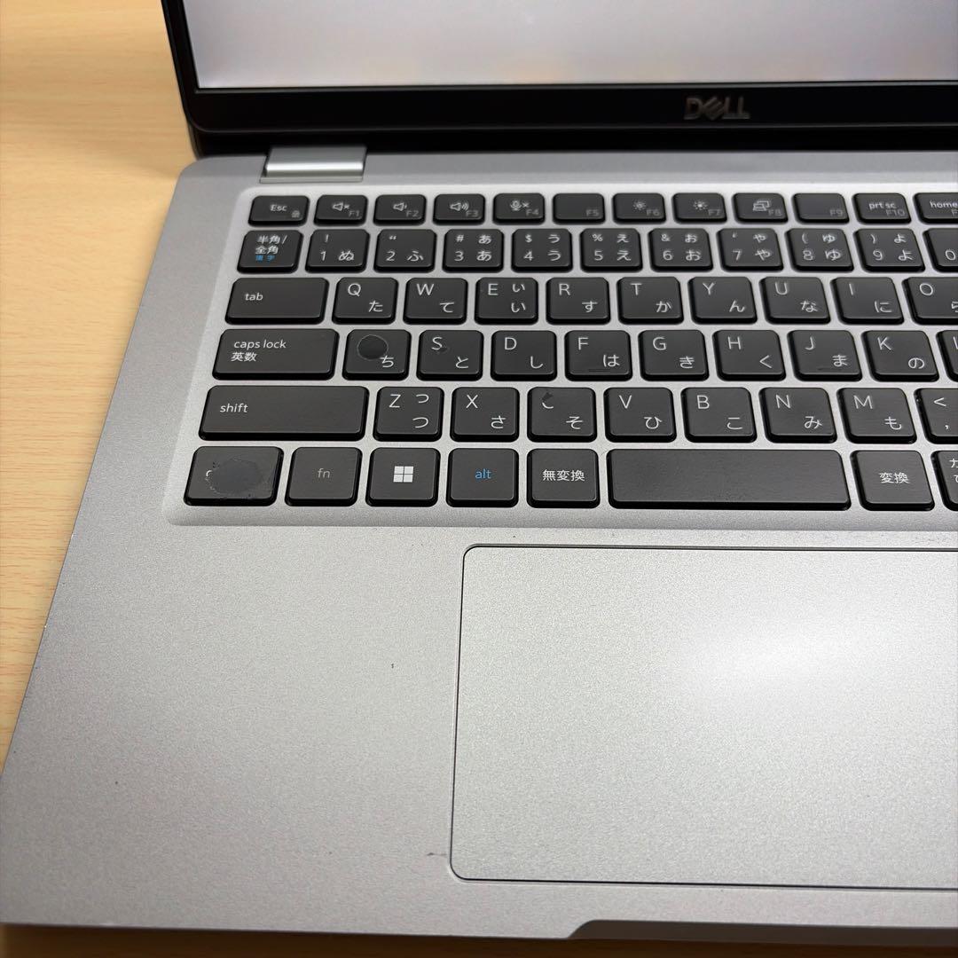 DELL Latitude 5330 12世代 i5 16GB SSD256GB