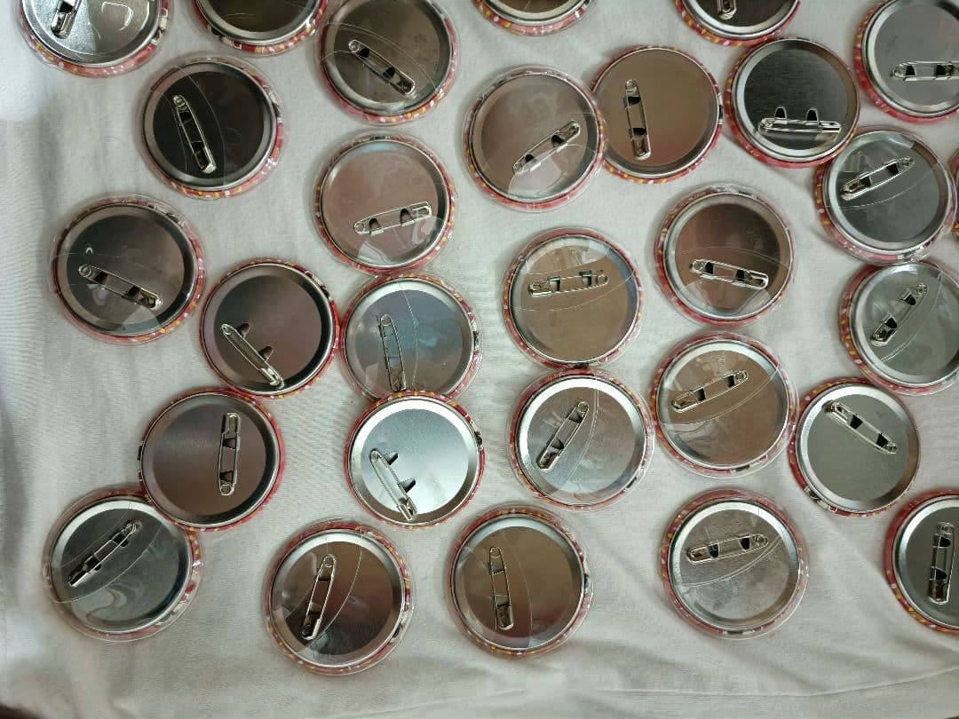 すとぷり　莉犬　缶バッチ　2020　summer デフォ