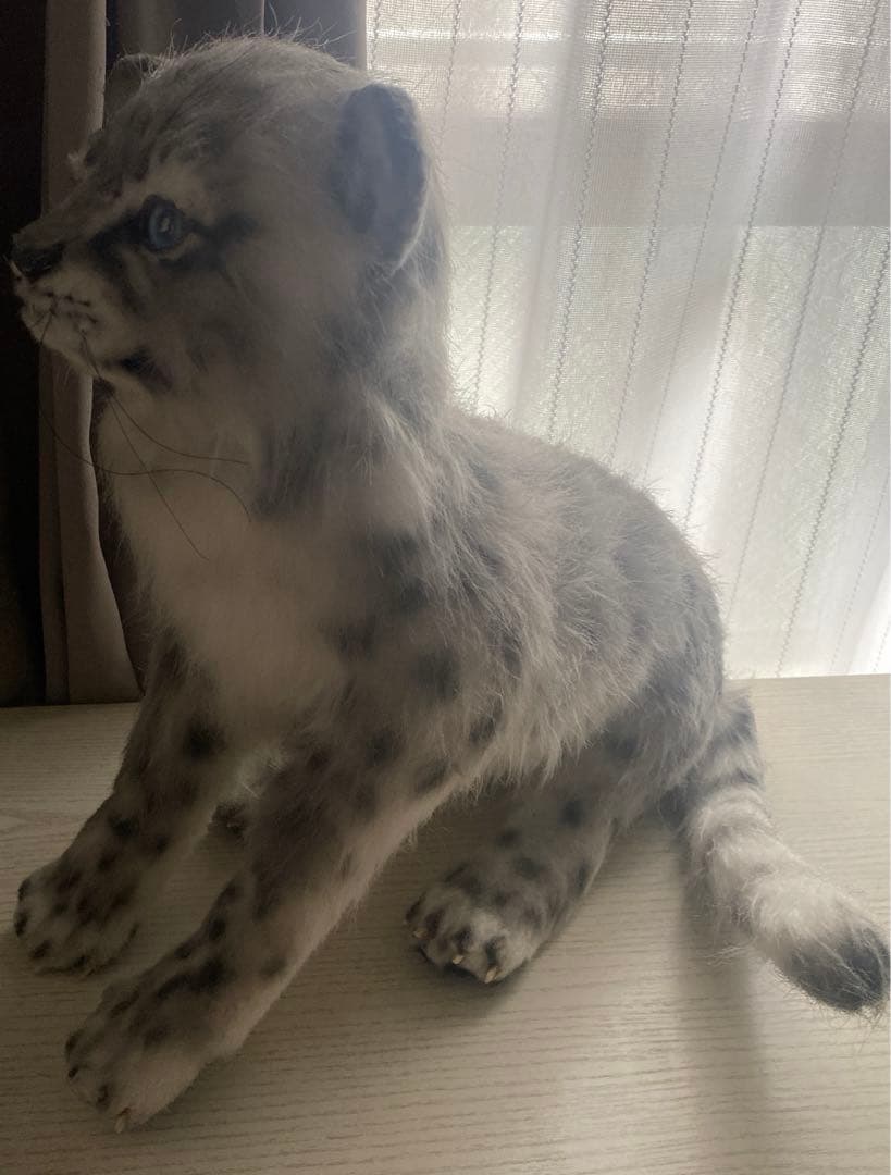 雪豹アートドール