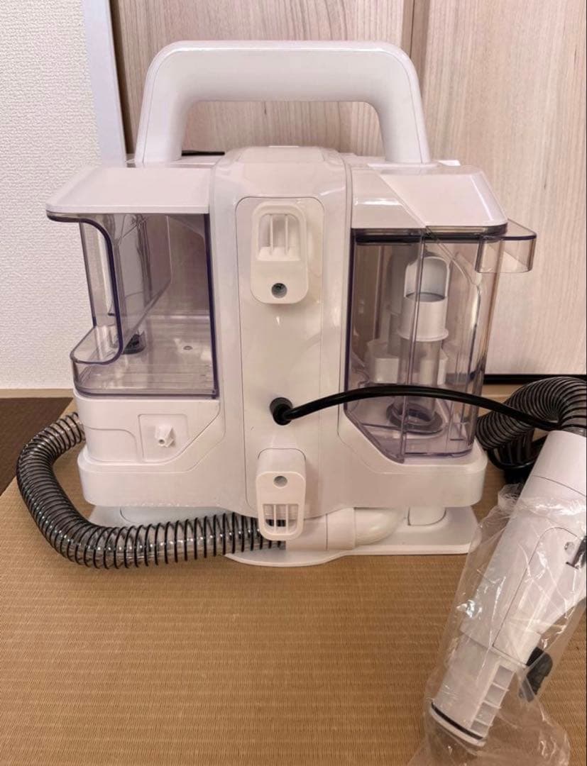 カーペットクリーナー 11000Pa ホワイト