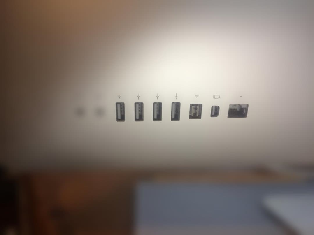 iMac 27インチ Mid 2010