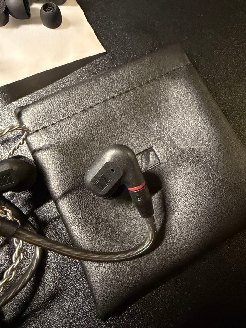 Sennheiser IE200 ブラック