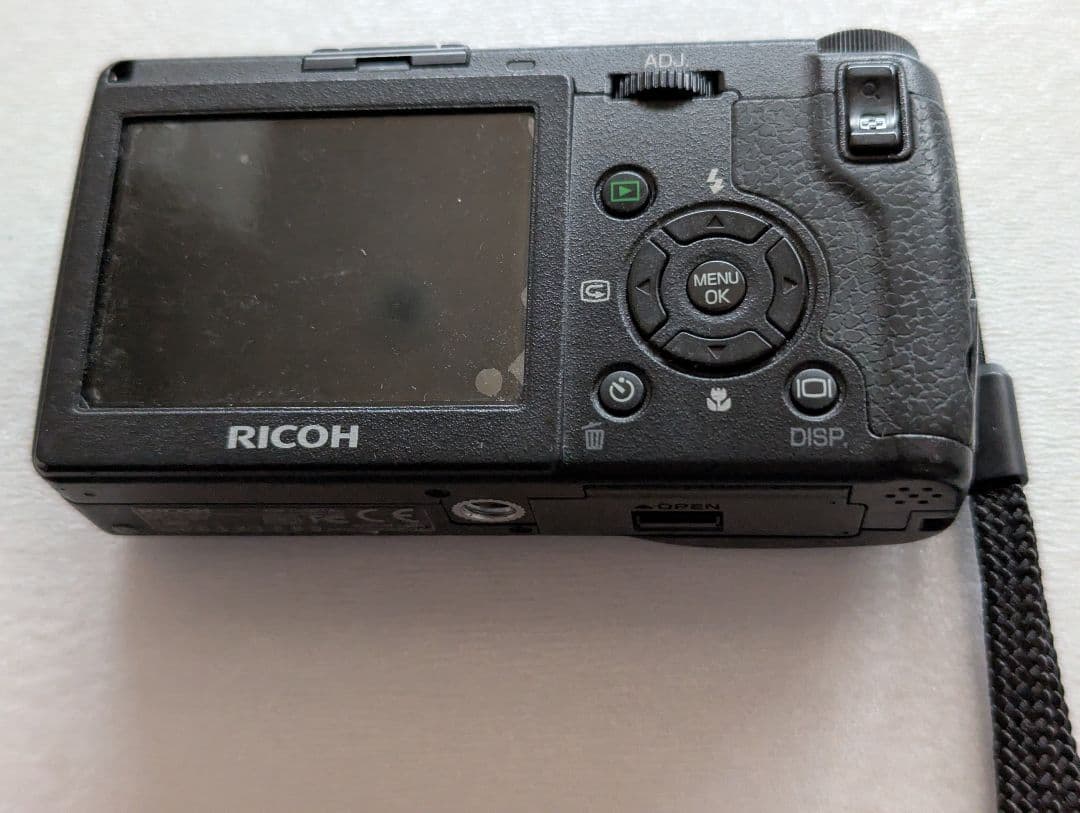 RICOH GR DIGITAL初代 コンパクトデジタルカメラ