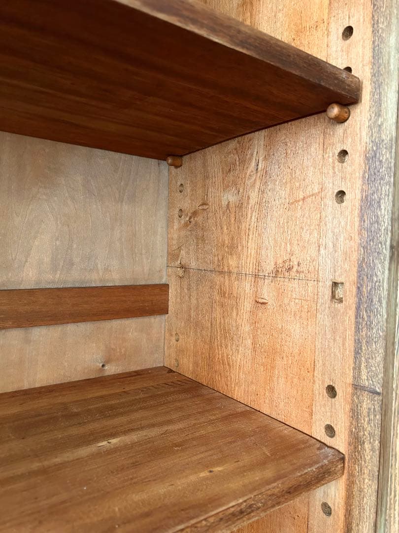 古家具・セン材　キャビネット ガラス扉付き収納棚　ガラスケース