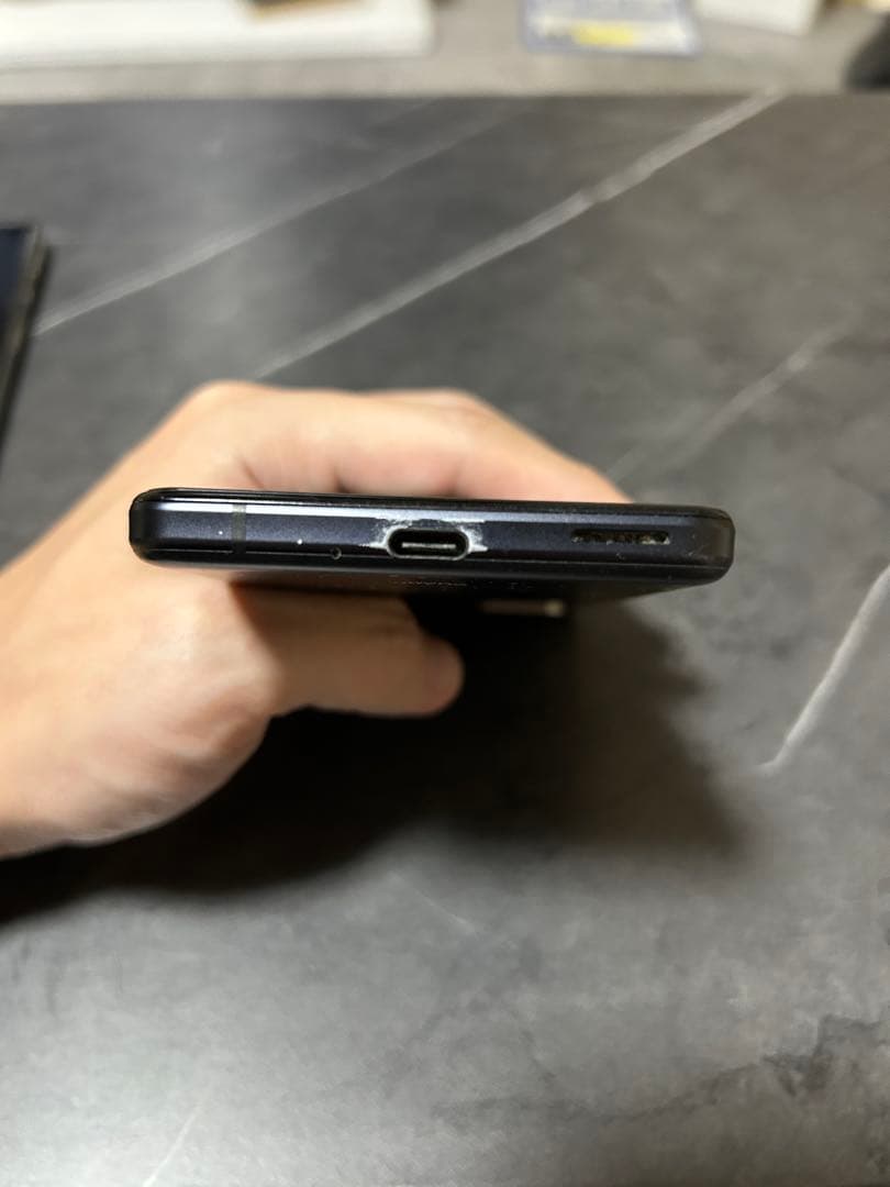 AQUOS sense5G SHG03 UQ ブラック