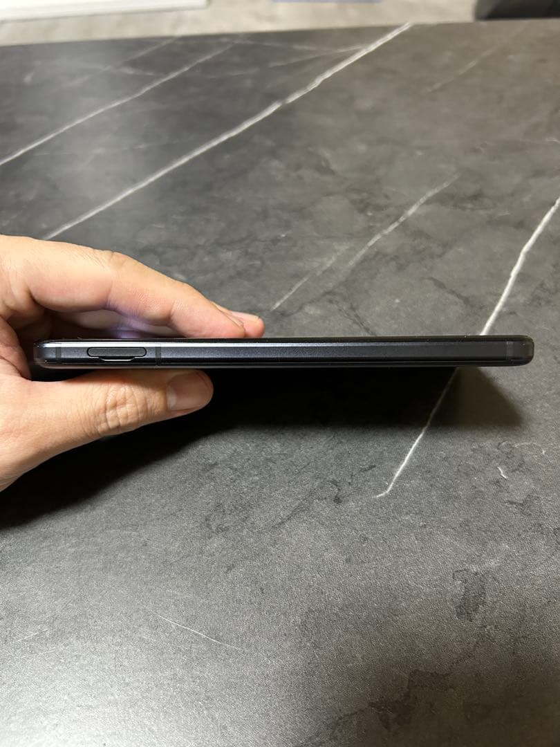 AQUOS sense5G SHG03 UQ ブラック