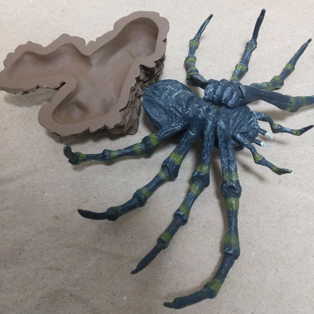 クモンガ vs ゴジラ&ミニラ／怪獣島の決戦／特撮大百科＆ゴジラ全集