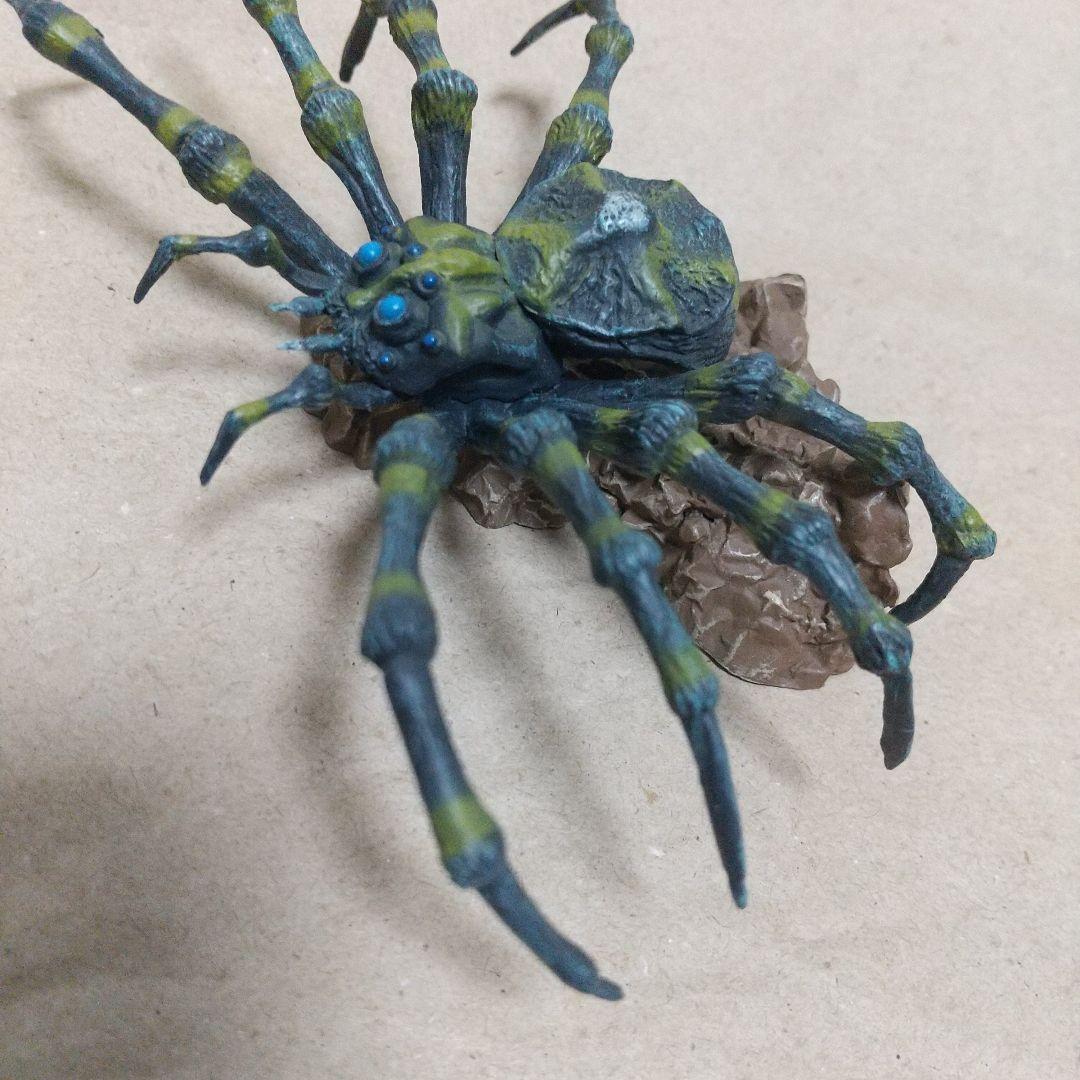 クモンガ vs ゴジラ&ミニラ／怪獣島の決戦／特撮大百科＆ゴジラ全集