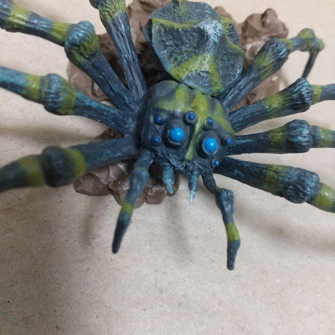 クモンガ vs ゴジラ&ミニラ／怪獣島の決戦／特撮大百科＆ゴジラ全集