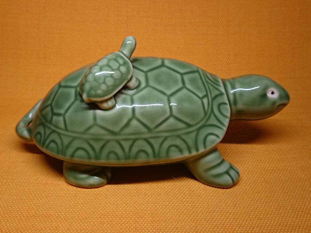 カメ　亀　亀の親子　陶器　オブジェ　置物　インテリア　工芸品　美術品　A1399