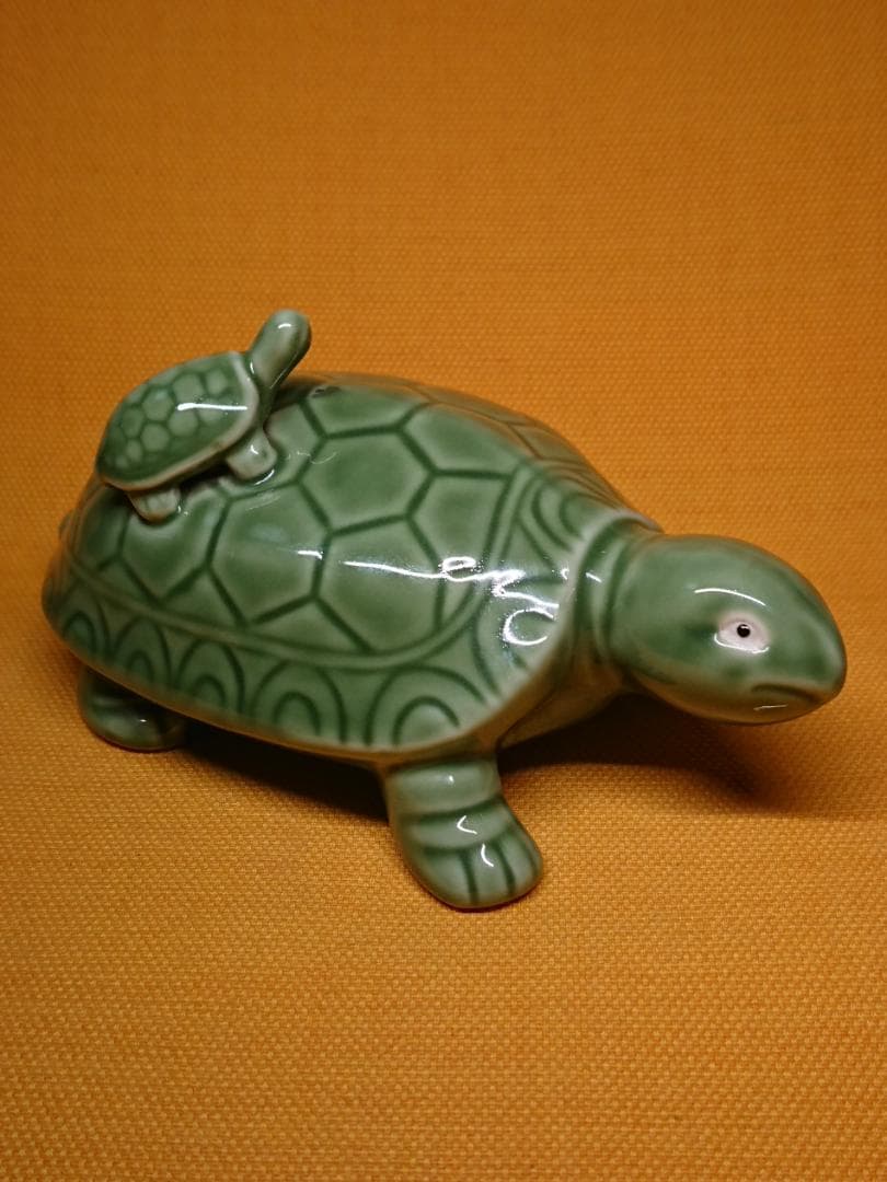 カメ　亀　亀の親子　陶器　オブジェ　置物　インテリア　工芸品　美術品　A1399