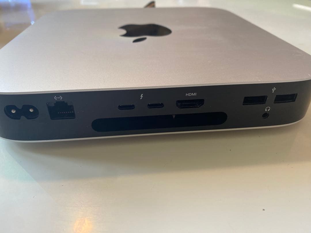 Apple Mac mini M2 8GB/256GB 美品 初期化済　即使用可