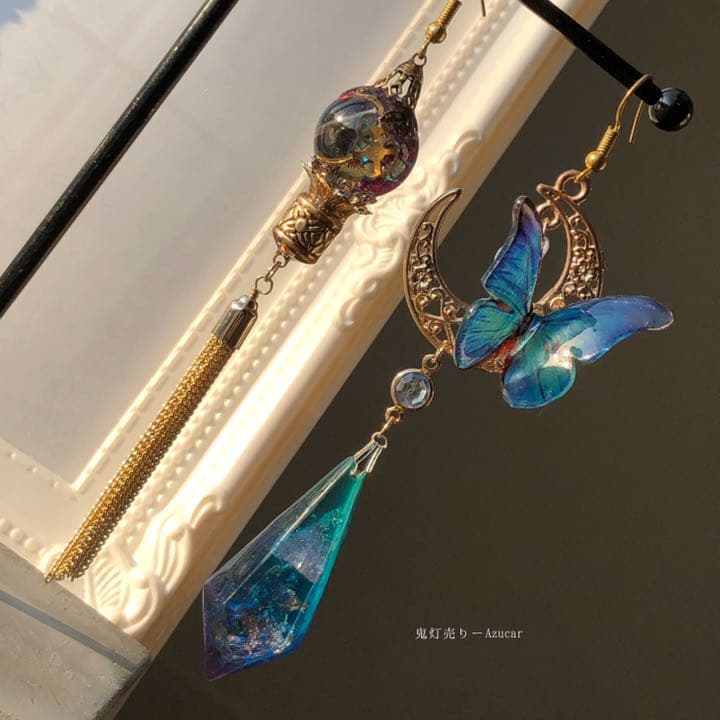 黄昏月の歌とモルフォ蝶　歯車　ペンデュラム　スチームパンク ピアス　イヤリング