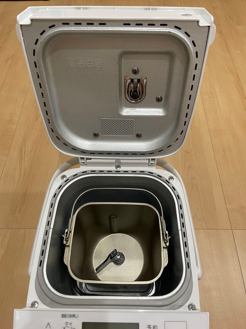 パナソニック ホームベーカリー ホワイト SD-SB4-W