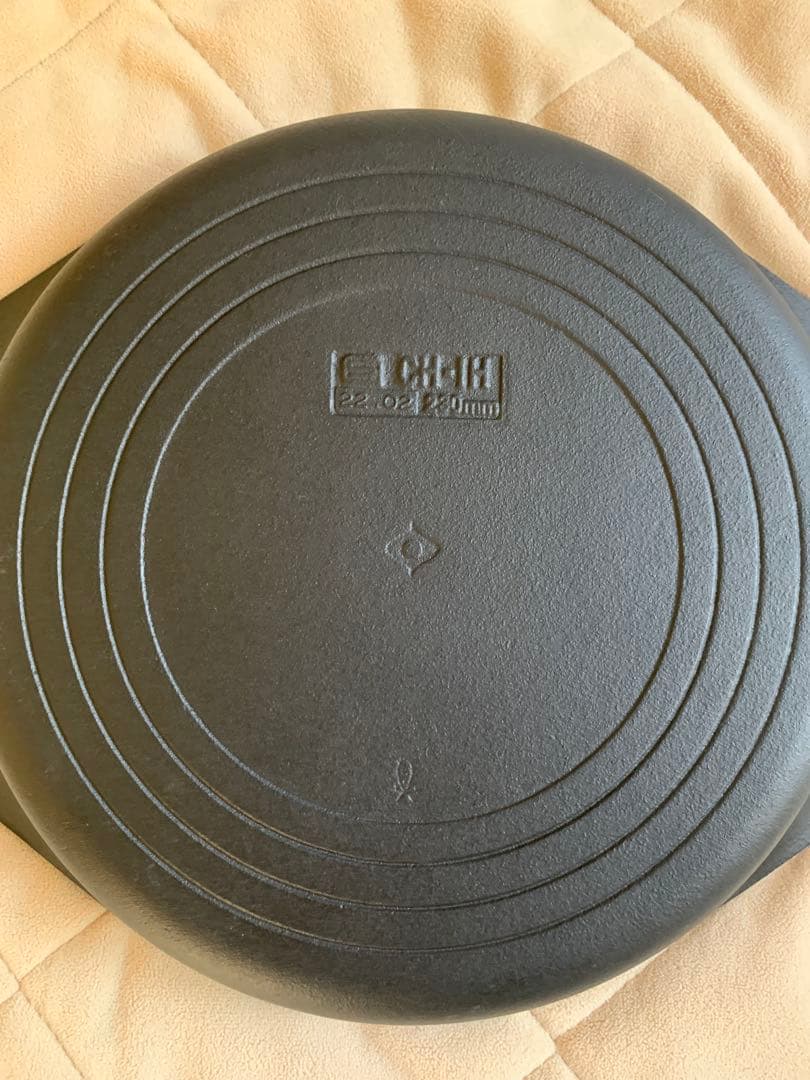 IH対応TEKKI 柳宗理南部鉄器グリルパン 220mm ステンレス蓋付き