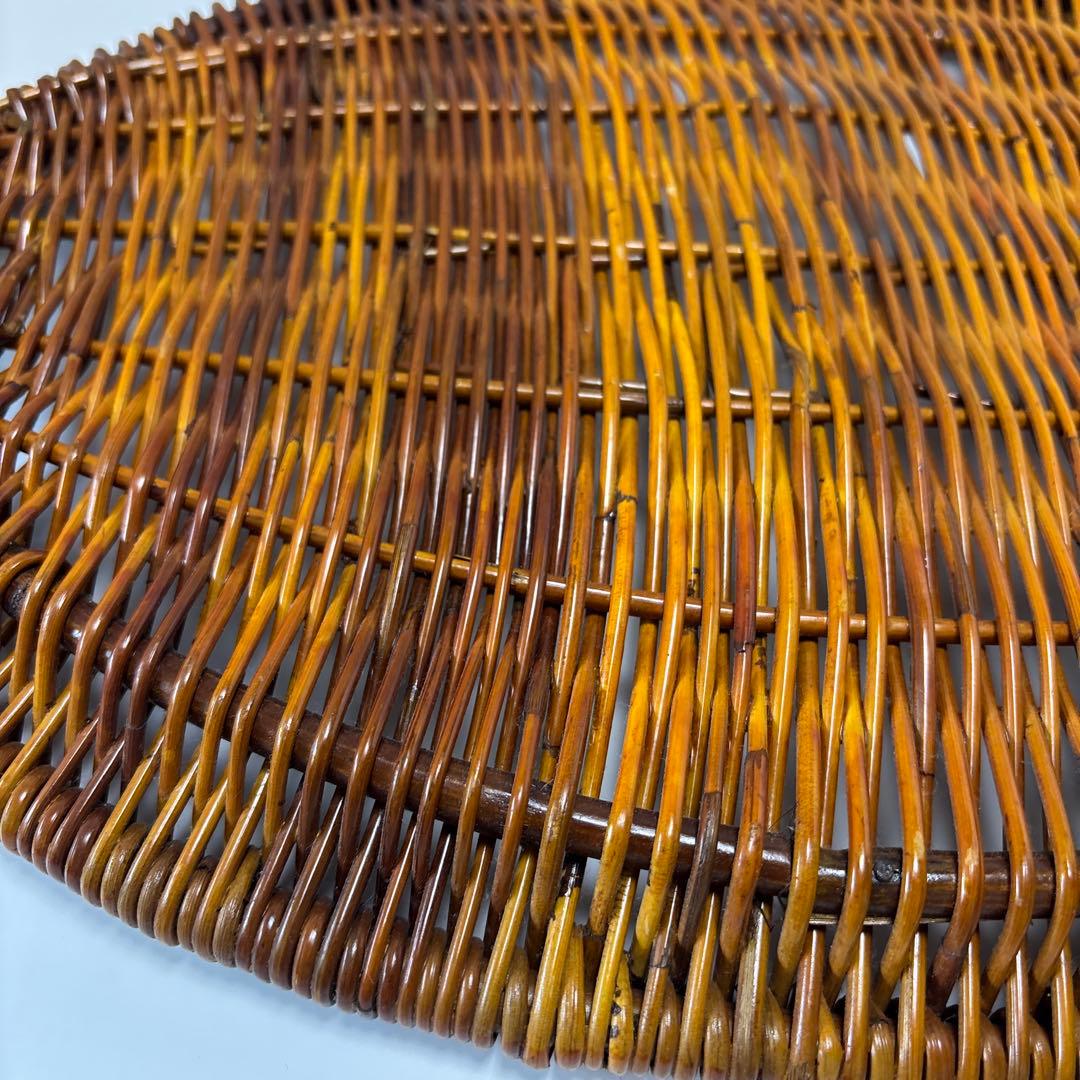 ラタン　藤　お盆　トレイ　オーバル　蔓　蔦　木製　自然素材　ブロカント　古道具