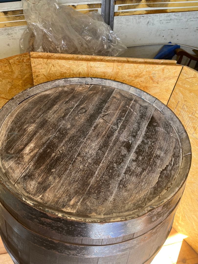 樽　アンティーク　大サイズ【高さ約88cm 直径約55cm】