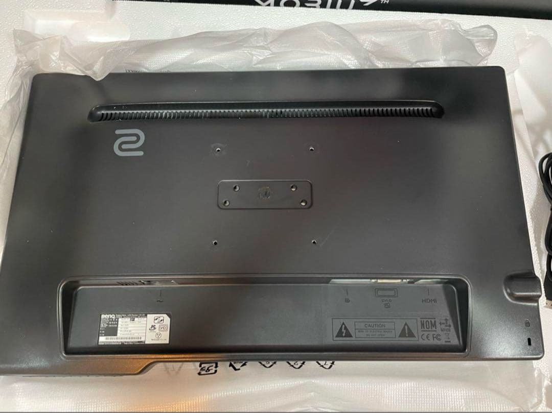 ゲーミングモニター 24インチ 144Hz 1ms ZOWIE XL2411P