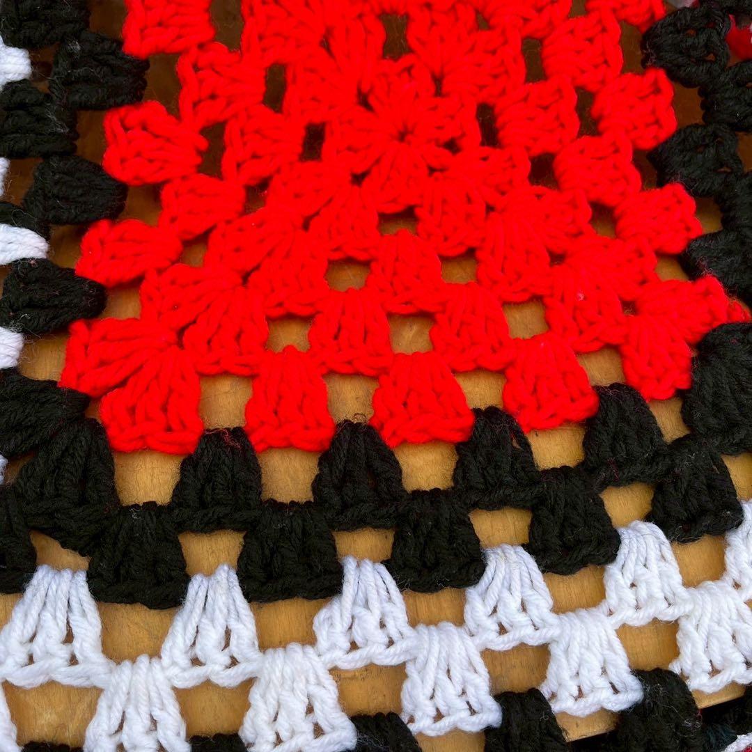 【USA vintage】 グラニーブランケット　赤黒白　ひざ掛け　アメリカ