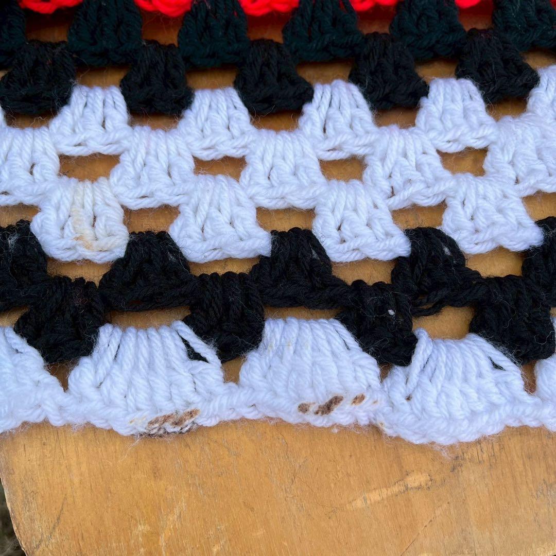 【USA vintage】 グラニーブランケット　赤黒白　ひざ掛け　アメリカ