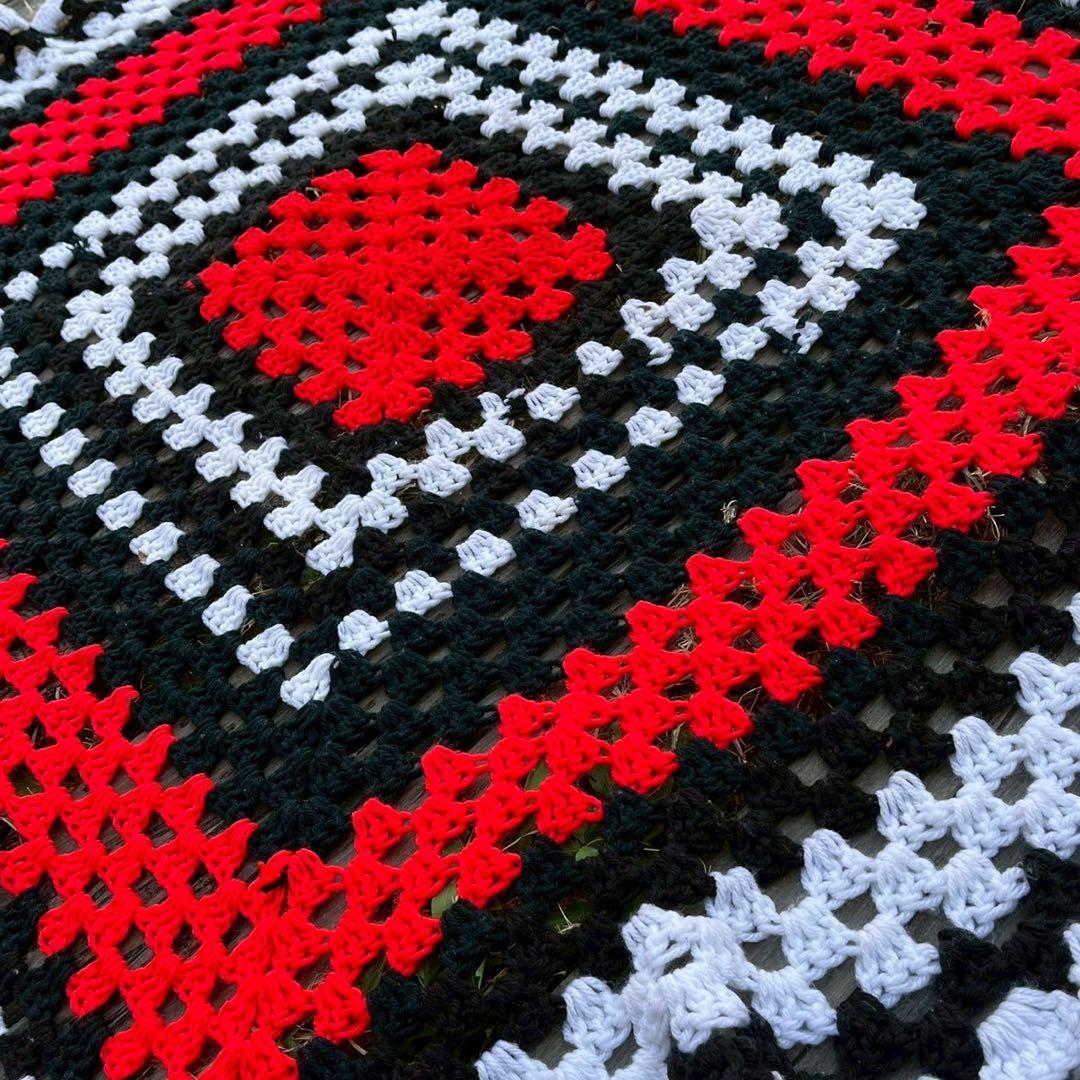 【USA vintage】 グラニーブランケット　赤黒白　ひざ掛け　アメリカ