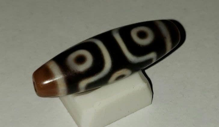 102 天珠 ・ dzibeads ・珍品・石 品名: 十字六眼天珠 9,2ｇ