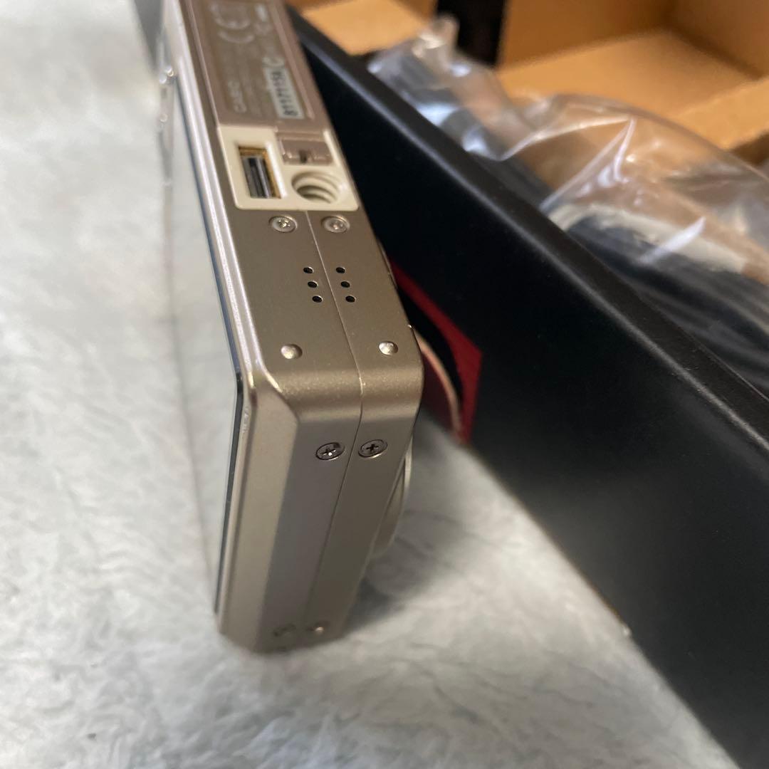 CASIO EX-Z500 ゴールド 5.0メガピクセル