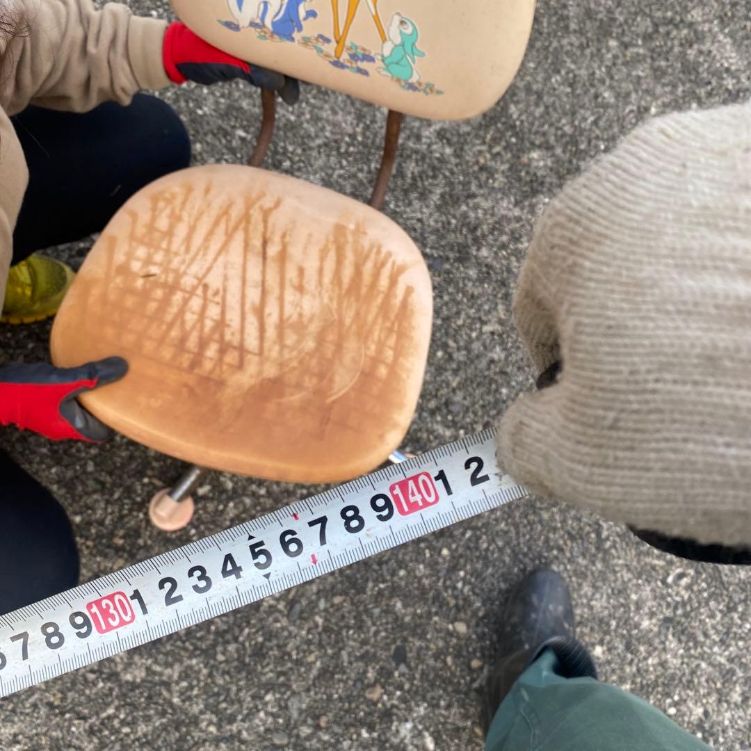 chitose 椅子 バンビ　ディズニー　Disney 金属製　昭和レトロ