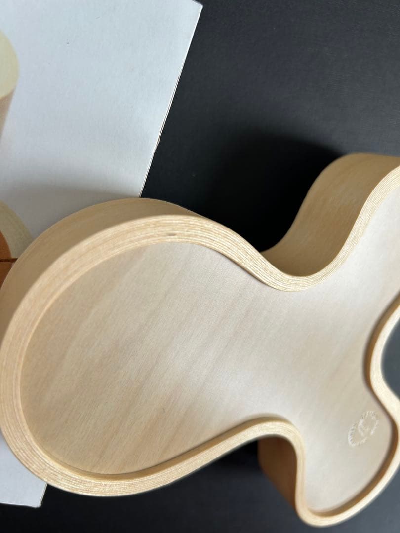 新品　majamoo 白樺のトレイ　アスティア　マルティカイネン15cmブラック