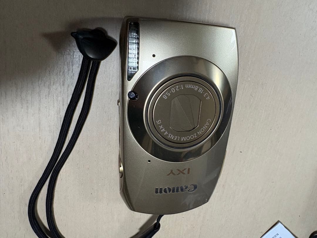 極美品 ！キャノン Canon IXY 32S ゴールド 動作良好！