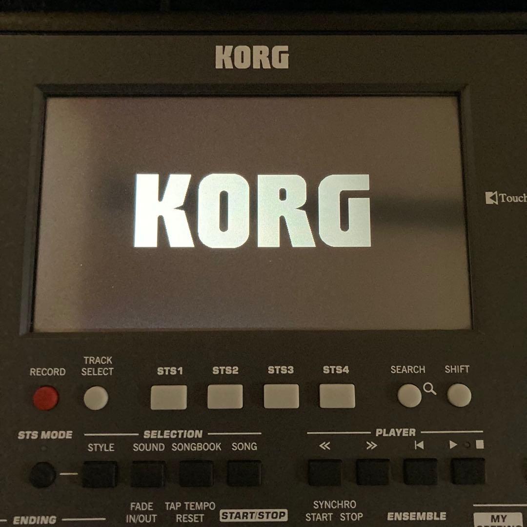付属品多数！　KORG Pa600 Professional Arranger