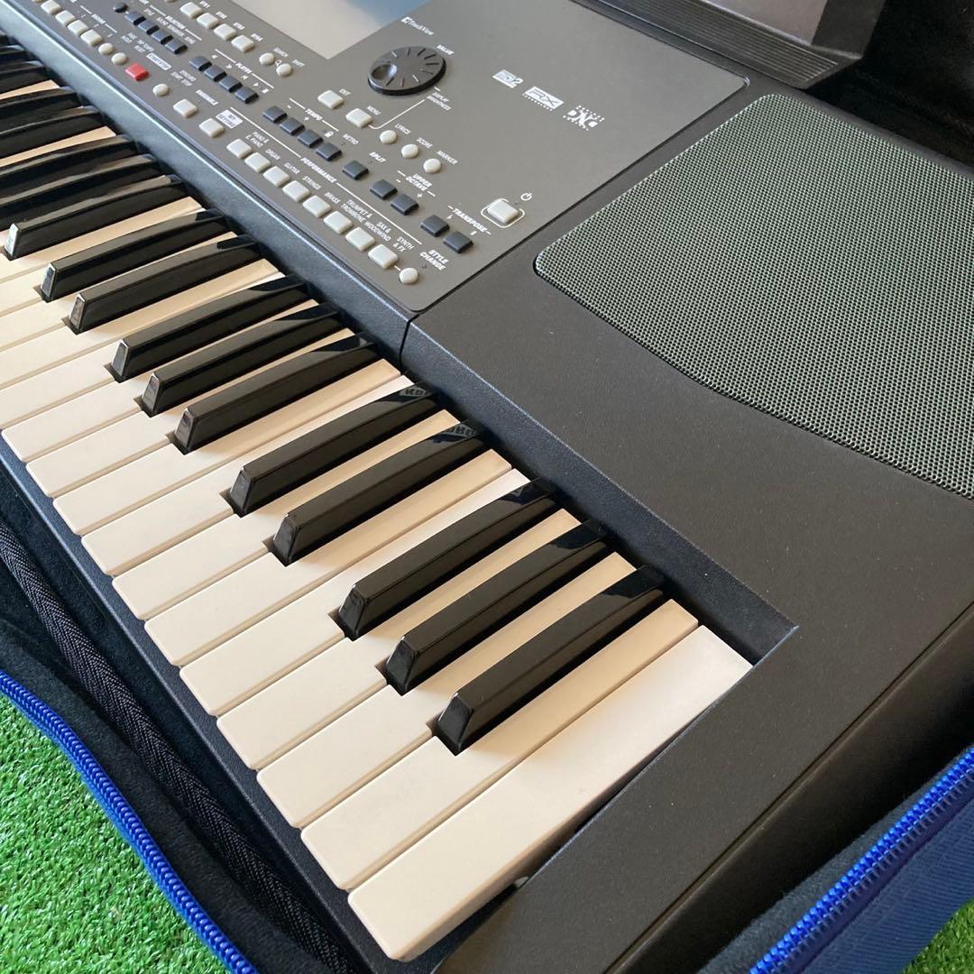 付属品多数！　KORG Pa600 Professional Arranger