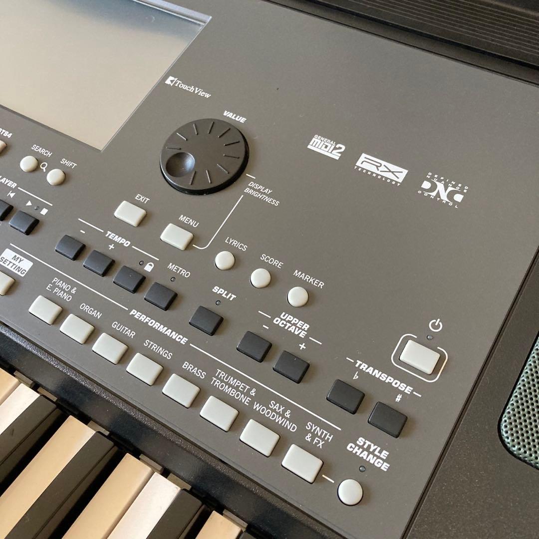 付属品多数！　KORG Pa600 Professional Arranger