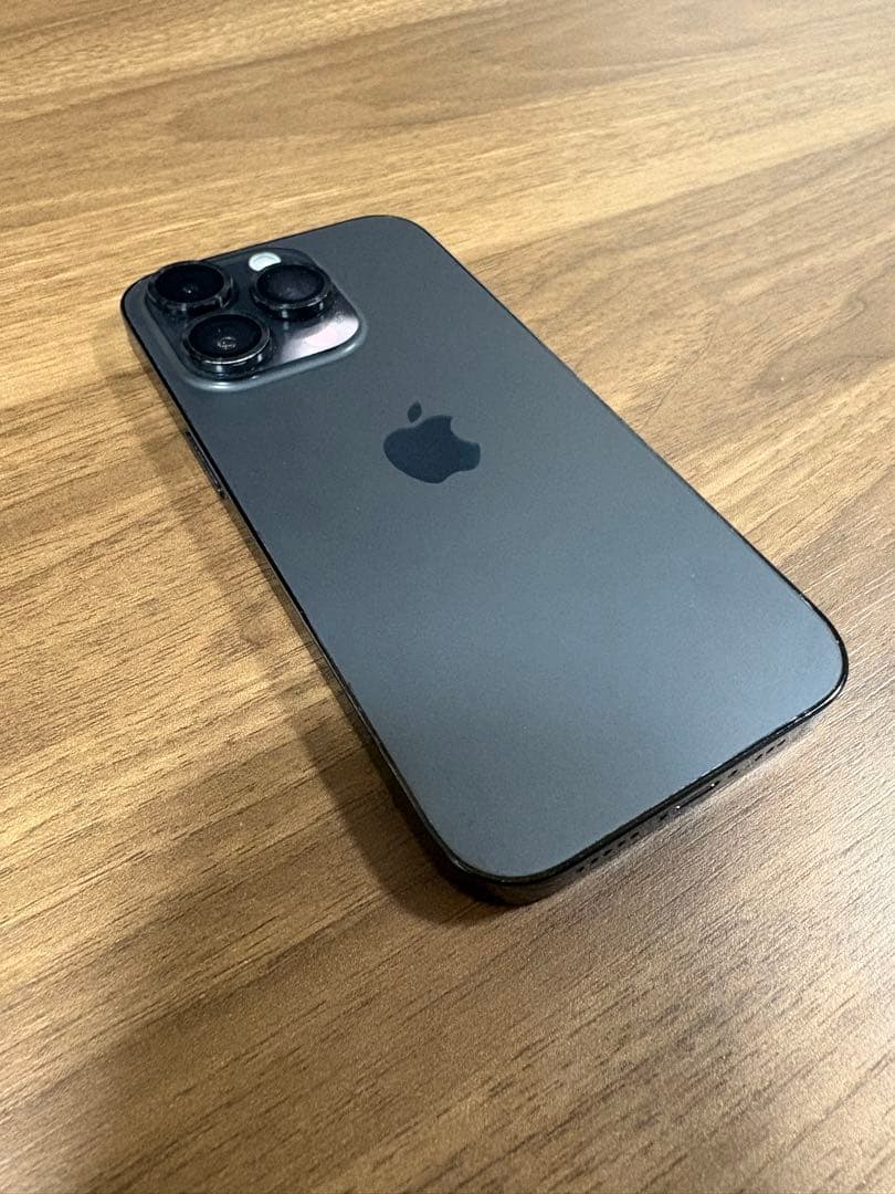 【美品】Apple iPhone 14 Pro スペースブラック 本体 1TB