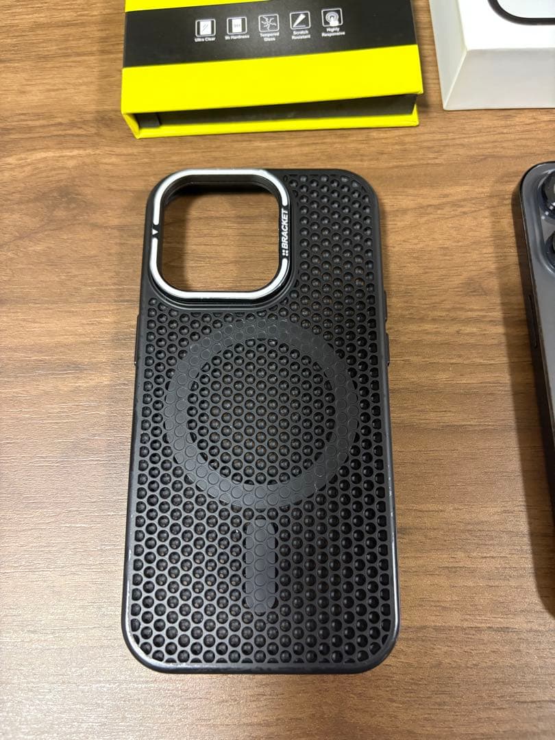 【美品】Apple iPhone 14 Pro スペースブラック 本体 1TB