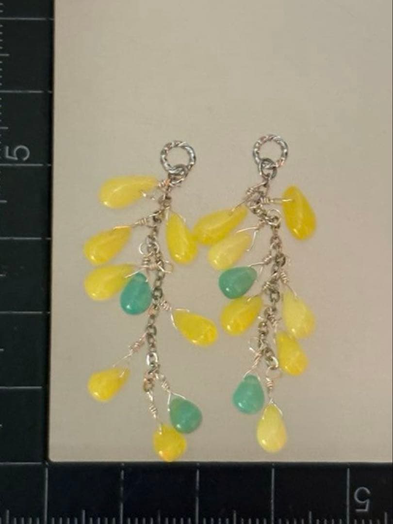 No.14天然石イエローオパールxエチオピアンカラーオパールー　チェーンチャーム