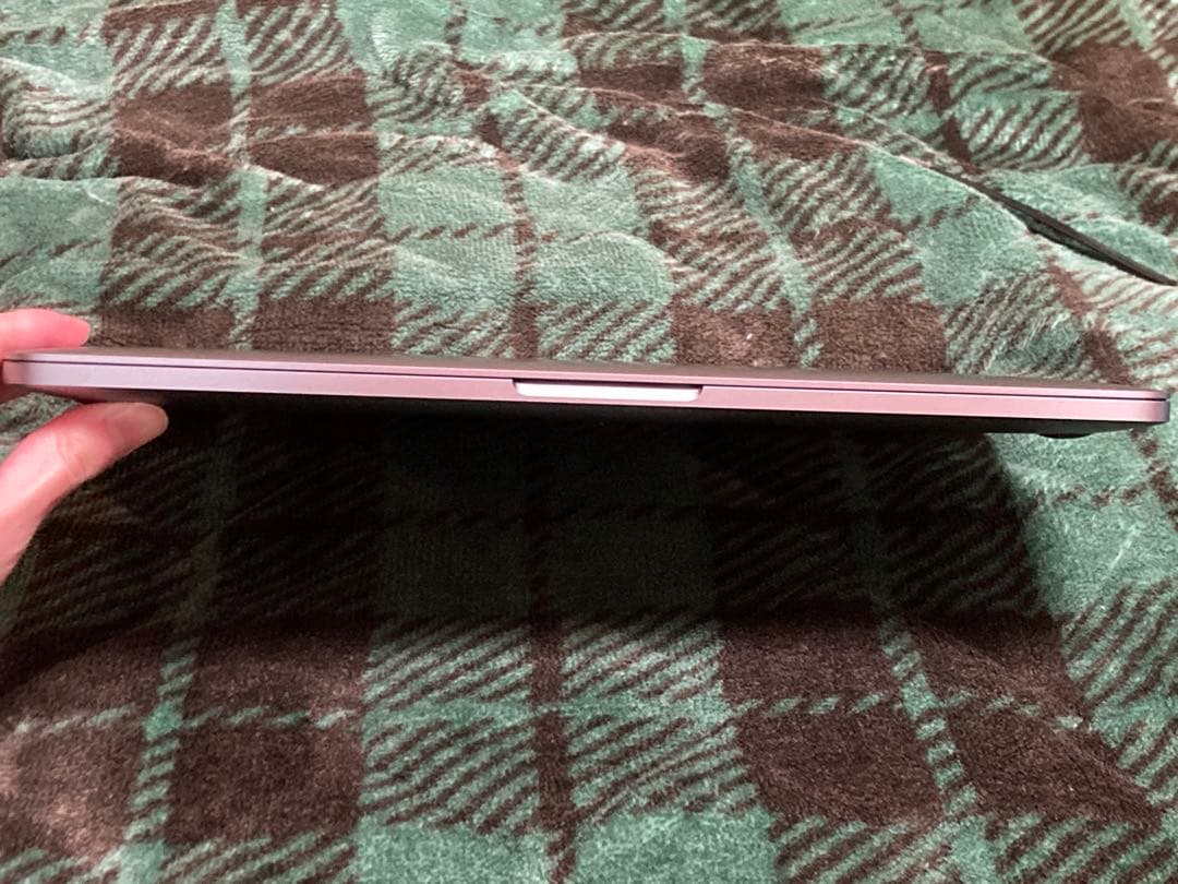 MacBookPro 13インチ M1 8GB 512GB 週末値下げ中